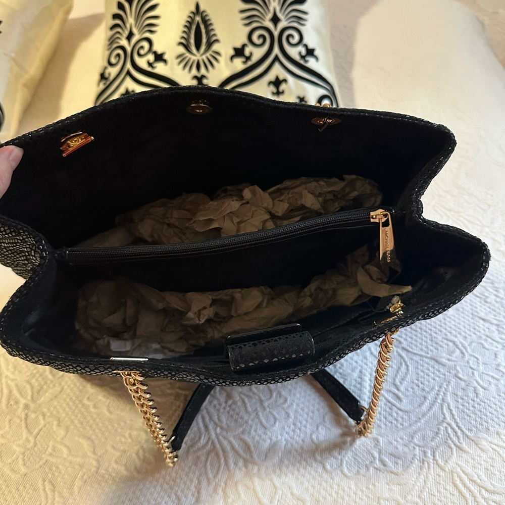Michael Kors glimmering bag - Picture 5 of 12